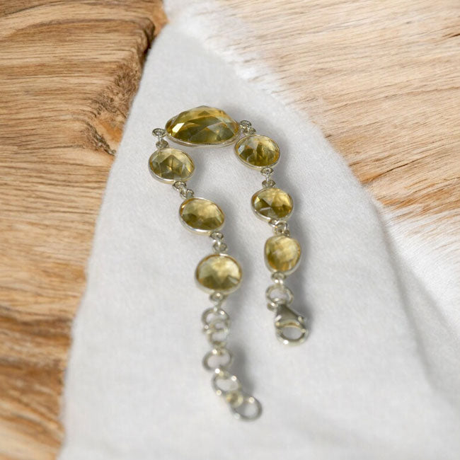 pulsera con piedras de citrino en gastada en plata