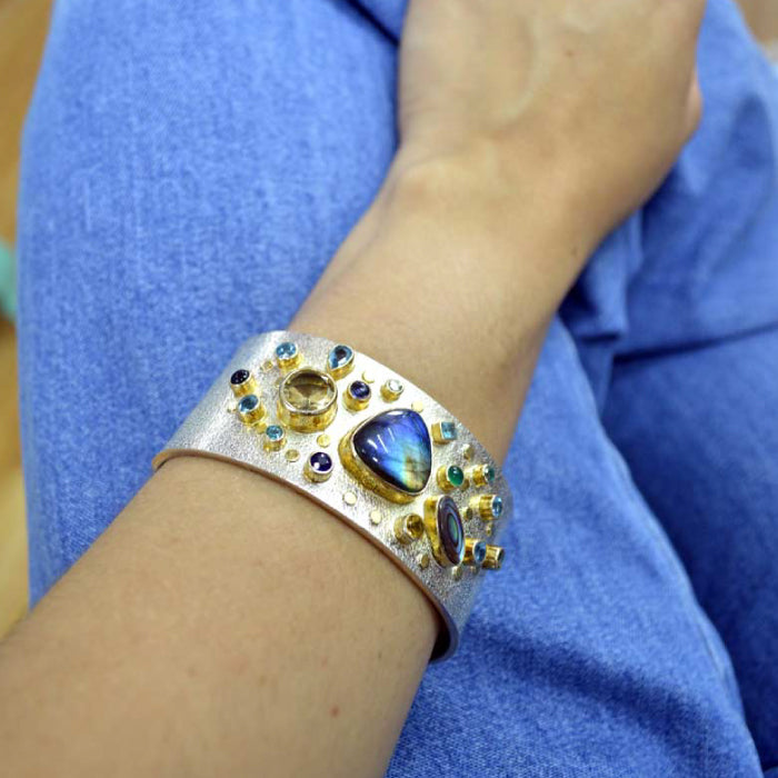 brazalete lujoso baño de oro para mujer