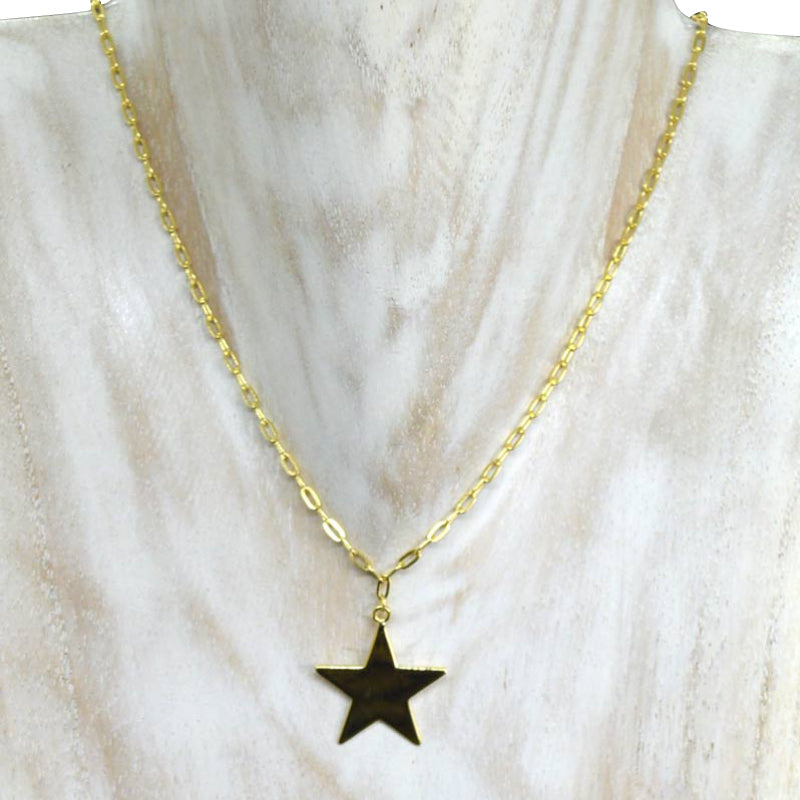 Dije con Cadena Estrella